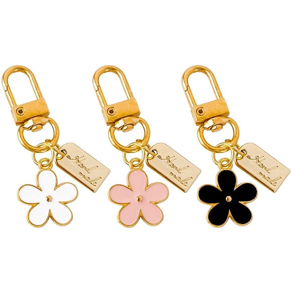 Pink Gold Flower Keychain Boutique Item Brand New - BAG CHARM - Picture 1 of 13